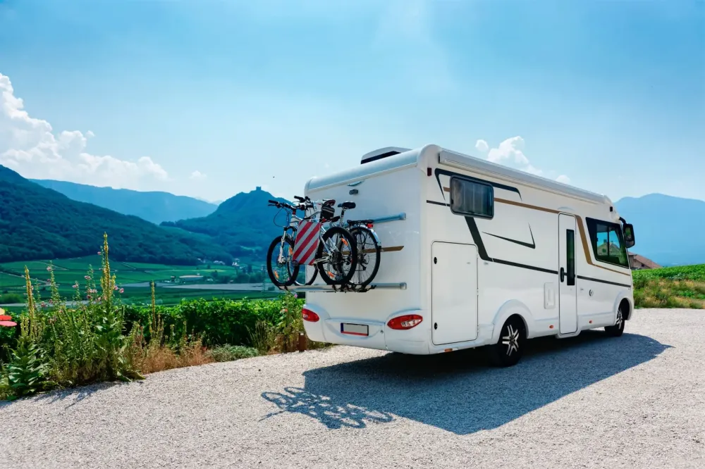 Entretien et réparation de camping-cars à Chélieu